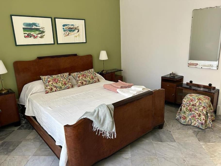 Appartement Casa D'Amico Al Duomo à Catane Extérieur photo